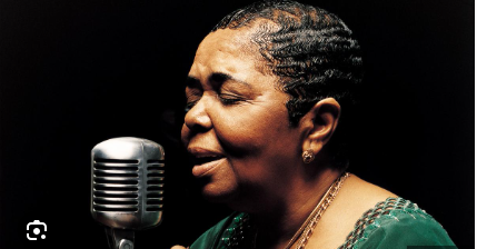 Desintoxicação Musical: O Resgate da Nossa Voz